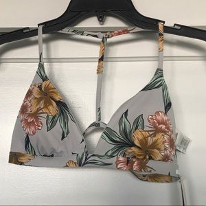 SOLD✅ Roxy - Bikini Swim Top